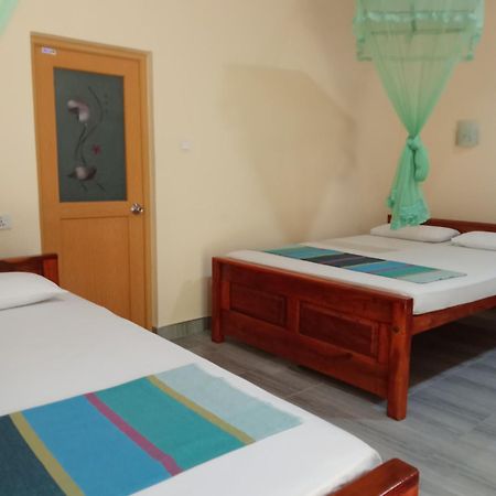 Udesh Guest Hotel Polonnaruwa Exterior foto