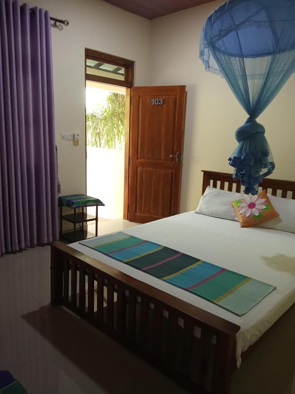 Udesh Guest Hotel Polonnaruwa Exterior foto