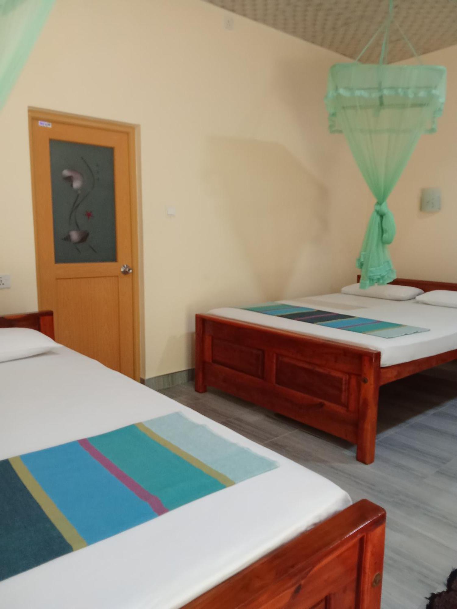 Udesh Guest Hotel Polonnaruwa Exterior foto