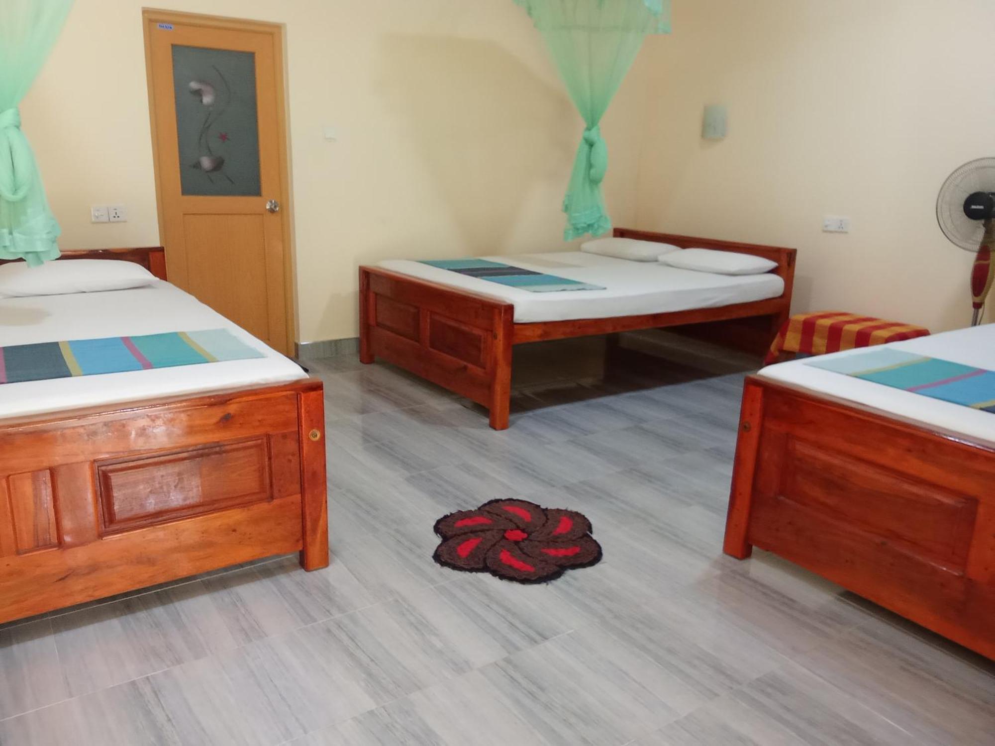 Udesh Guest Hotel Polonnaruwa Exterior foto